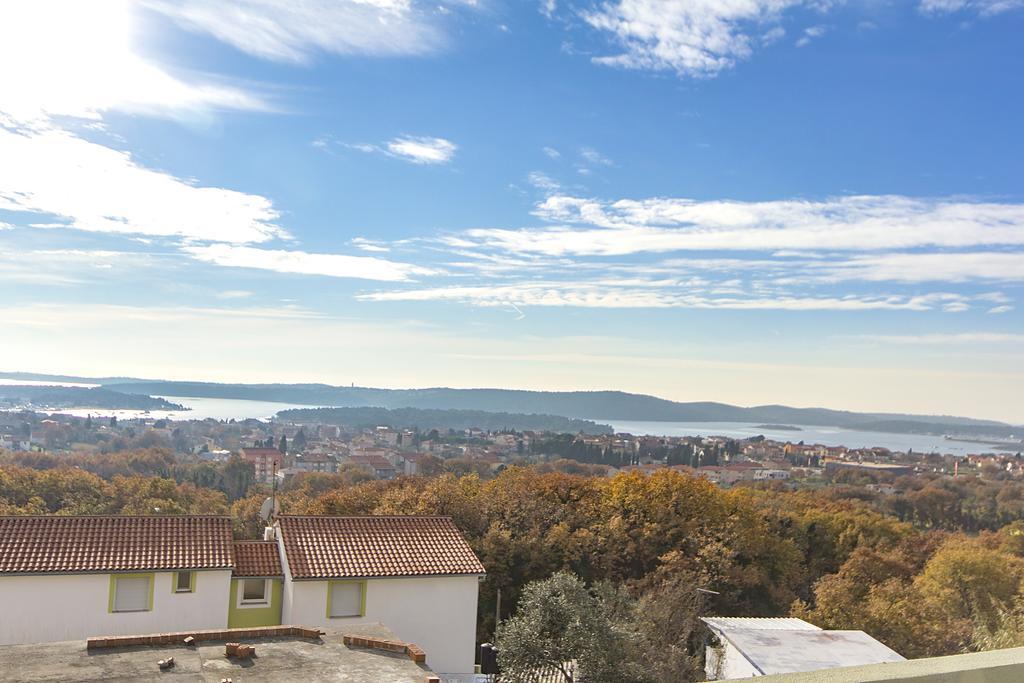 Holiday Home Magic View Medulin Quarto foto
